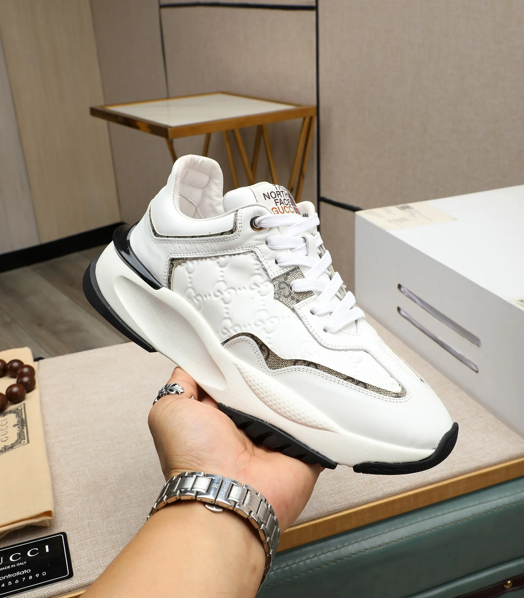 Men's men's shoes💰520 GUCCI🔍🔍2024 latest model On sale at the same time at the counter, original calfskin imported from Italy, genuine leather lining, (high-end, luxury, and class) exquisite workmanship, soles: original soles specially provided by the original factory, ⚠Exclusive double-layer movable molded soles are super comfortable⚠, real photos🎬The real ones are better🔍🔍"High quality·Follow the order" code number 38-44